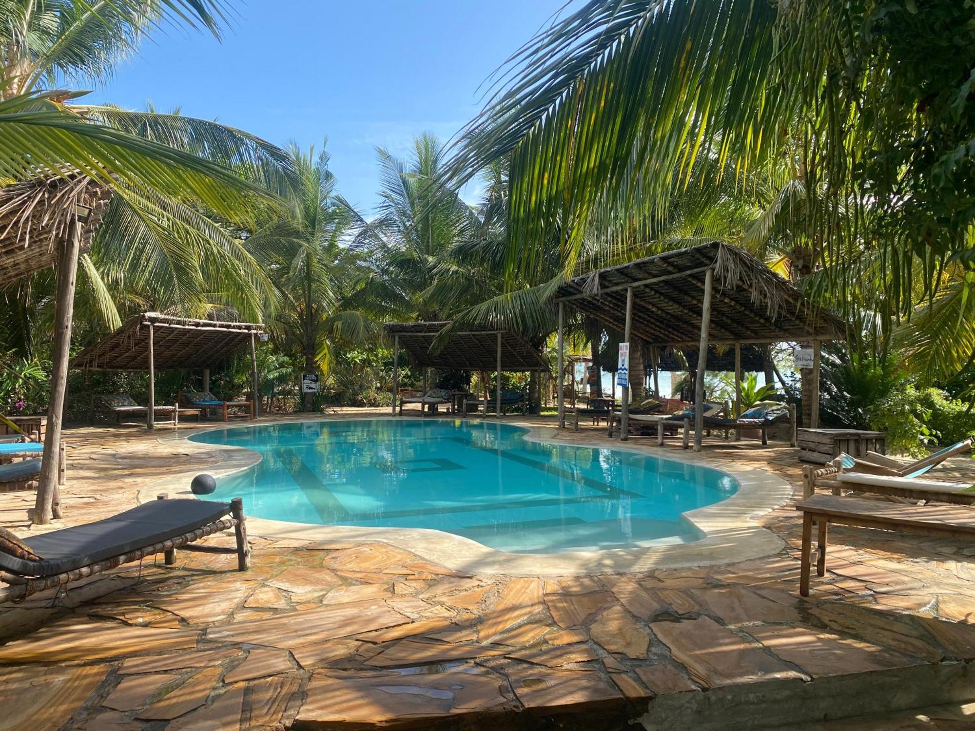 Mbuyuni Beach Village Джамбіані Екстер'єр фото
