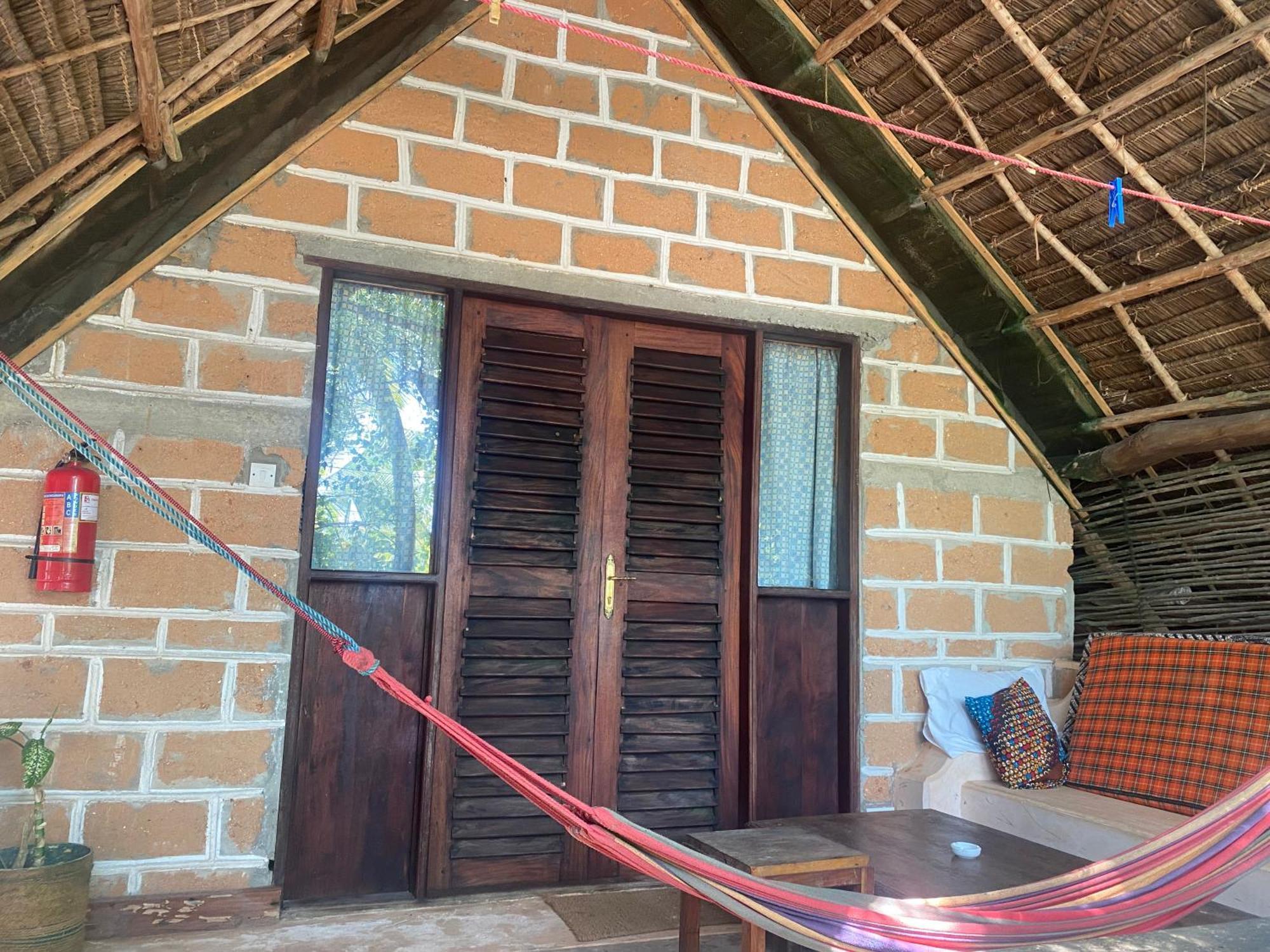 Mbuyuni Beach Village Джамбіані Екстер'єр фото